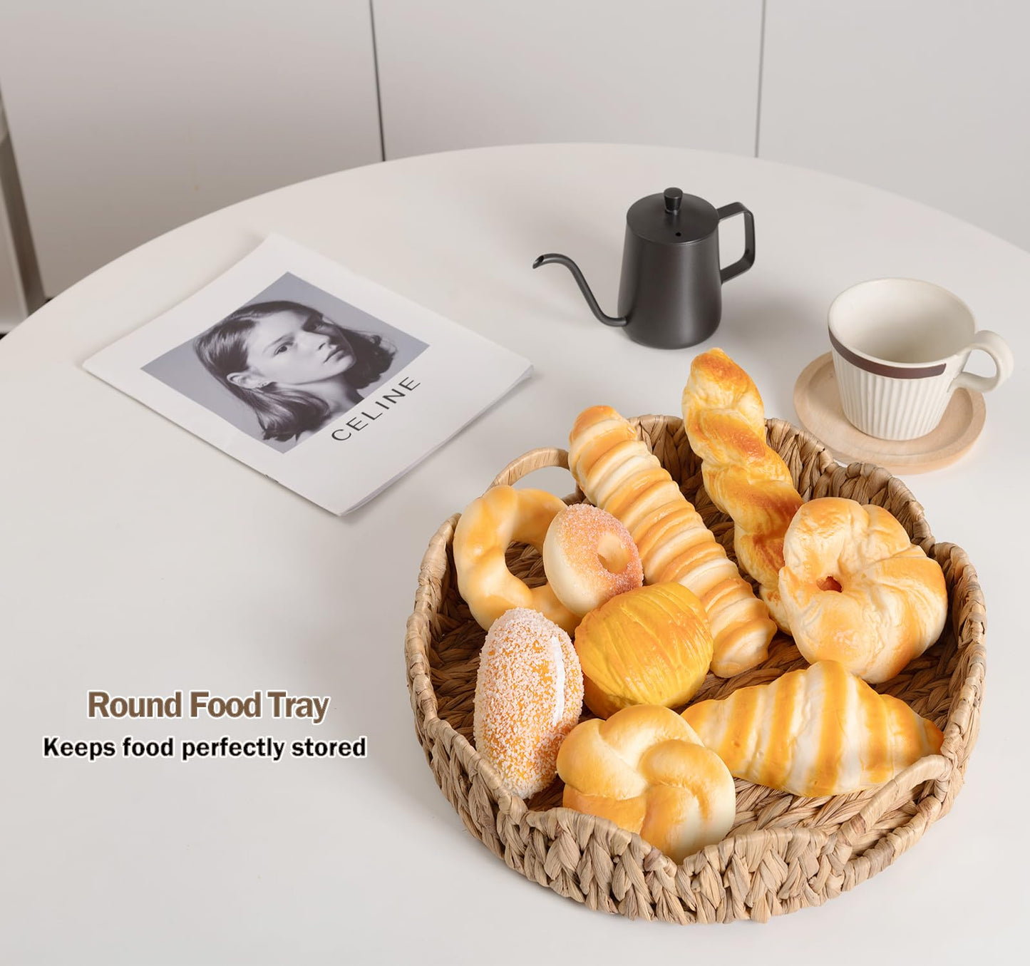 ATEDIR Round Serving Tray, 2-Pack Wicker Basket Tray with Handles, Rattan Woven Decorative Serving Tray, Natural Water Hyacinth Scalloped Tray for Home Decor and Desk Organizer Tray