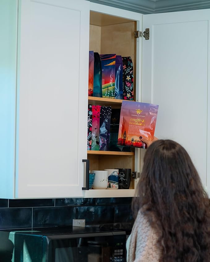 English Breakfast Tea, Organic Loose Leaf Black Tea – Robust, Full-Bodied, Classic Blend – Drink Hot or Iced – 4 oz Resealable Bag (Makes 50 Cups) – The Elegant Elephant