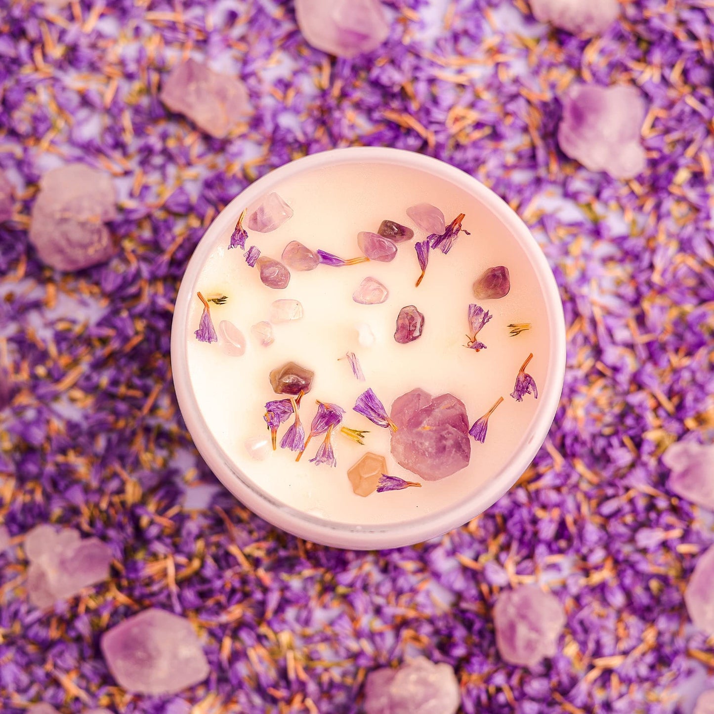 Lavender Vanilla Scented Crystal Candle, Luxury Gift for Women, 10oz Natural Soy Candle with Spiritual Aromatherapy