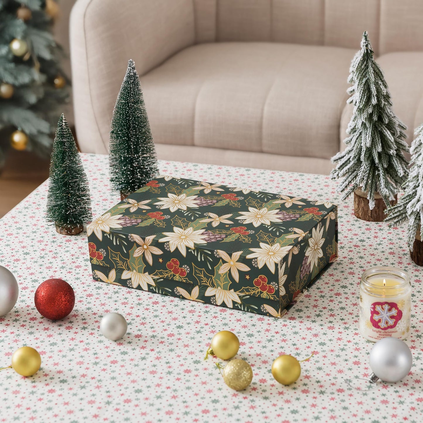 Soul & Lane Christmas Gift Box with Lid, 12.5" x 9.0" x 3.5", Christmas Magnetic Gift Box for Presents with Holiday Design and Sturdy Construction, Emerald Garden