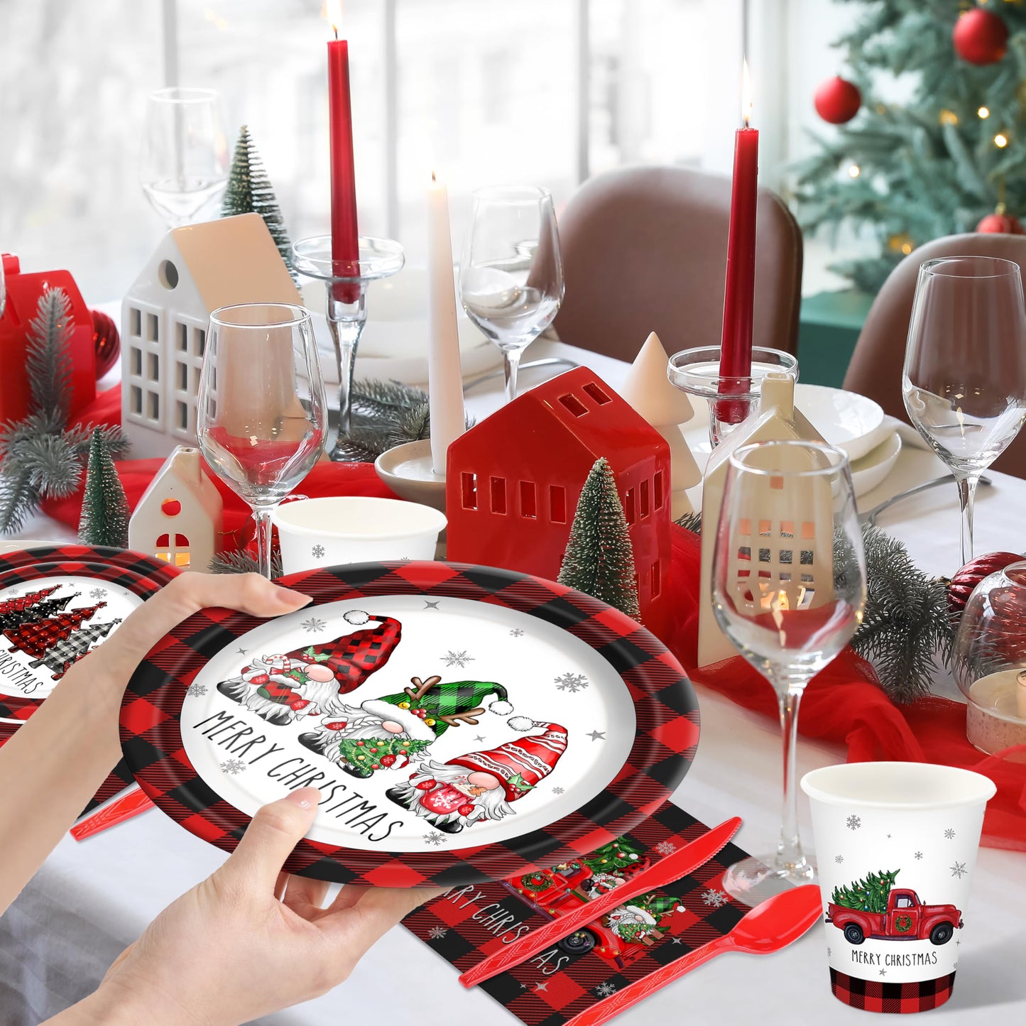 Christmas Plates Set Christmas Dinner Tableware Set Disposable 168Pcs Christmas Party Supplies for 24 Guests Buffalo Plaid Christmas Paper Plates Napkins Cups Plastic Forks Knives Spoons